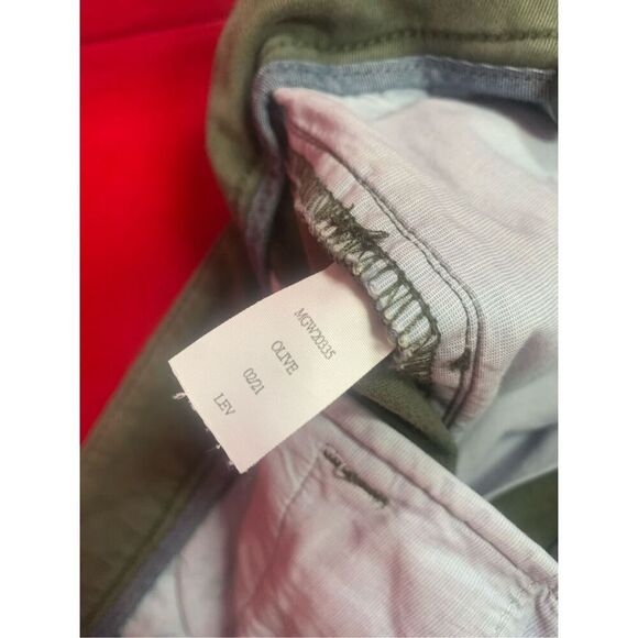 Hawker Rye Men's Essential Wash Chino Shorts Olive Green Size 33 x 7 - Picture 6 of 7